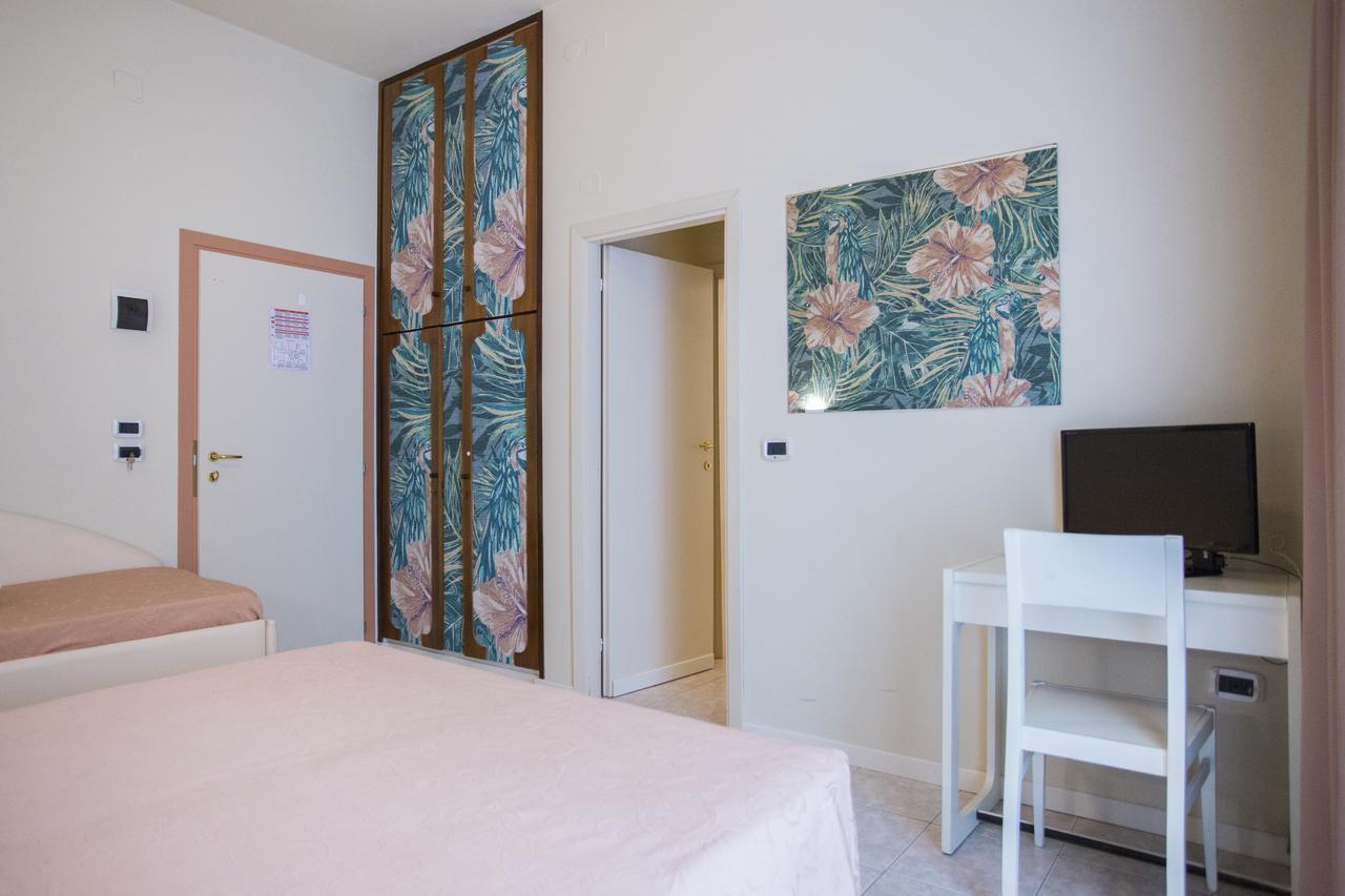 Sirena Boutique Hotel Gabicce Mare Exterior photo